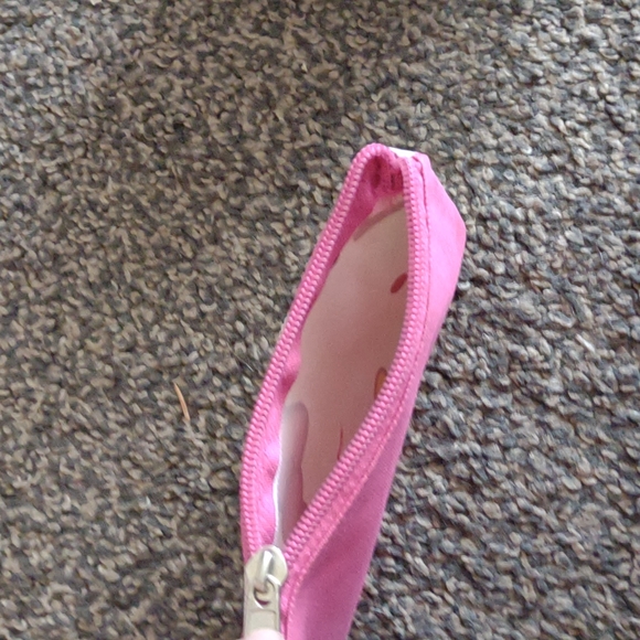 NWT Hello Kitty Coin and Card Holder - Picture 3 of 3